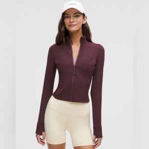 Lululemon Define Cropped Jacket *Nulu Goodnight Plum Size 4 NWT